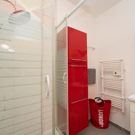 Le Paradis Bleu Apartmán Lurdy